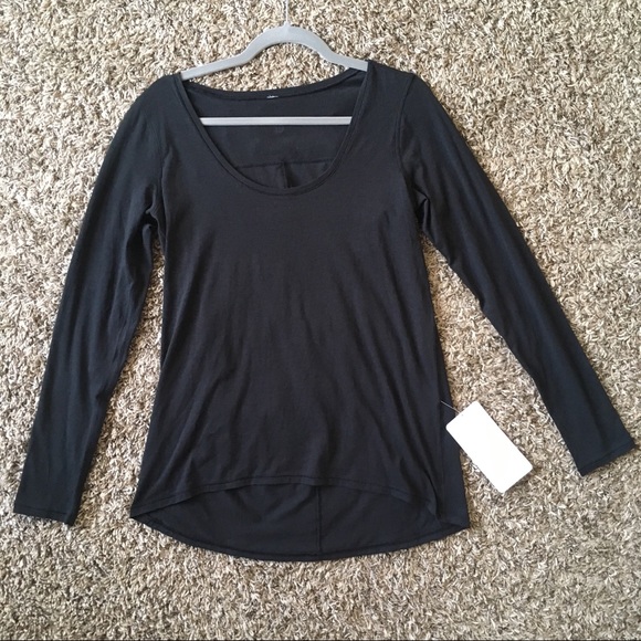lululemon athletica Tops - NWT Lululemon Another Round LS